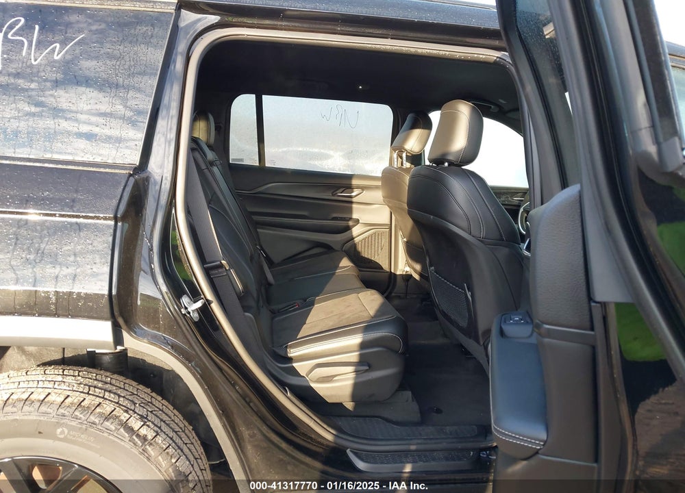 2024 JEEP GRAND CHEROKEE L ALTITUDE 4X4 VIN: 1C4RJKAG7R8535661