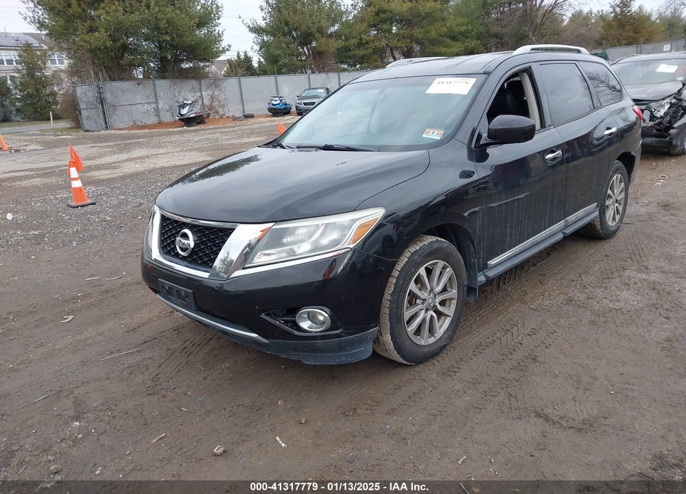 2015 NISSAN PATHFINDER SL VIN: 5N1AR2MM5FC630120