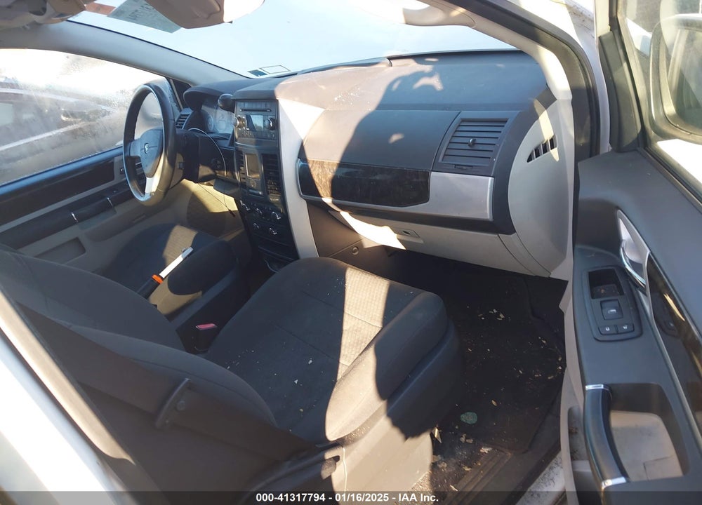 2010 DODGE GRAND CARAVAN VIN: 2D4RN5D16AR475641
