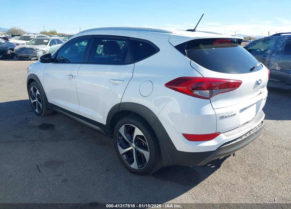2016 HYUNDAI TUCSON VIN: KM8J33A25GU073747