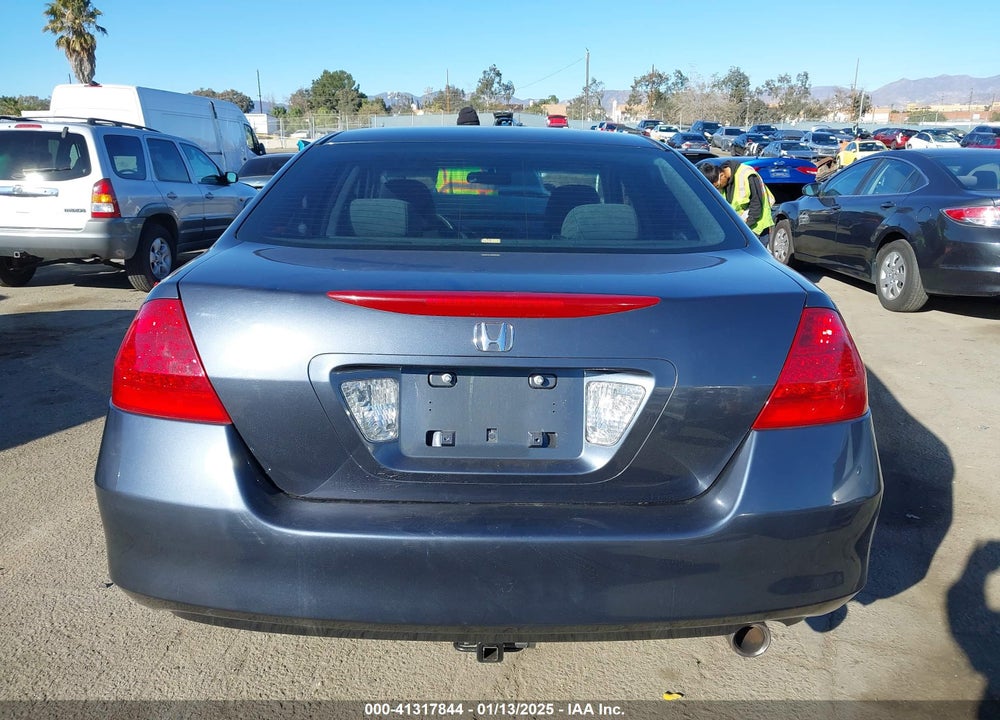 2006 HONDA ACCORD VIN: 1HGCM56726A094437