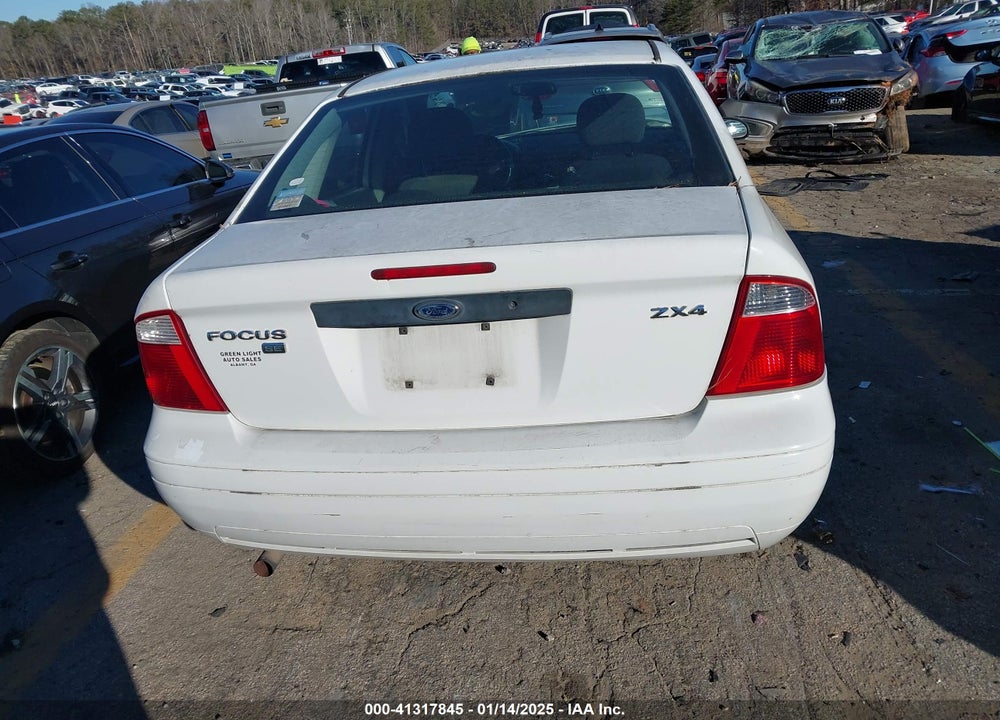 2006 FORD FOCUS ZX4 VIN: 1FAFP34N66W203001
