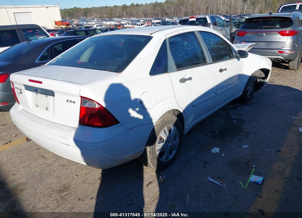 2006 FORD FOCUS ZX4 VIN: 1FAFP34N66W203001