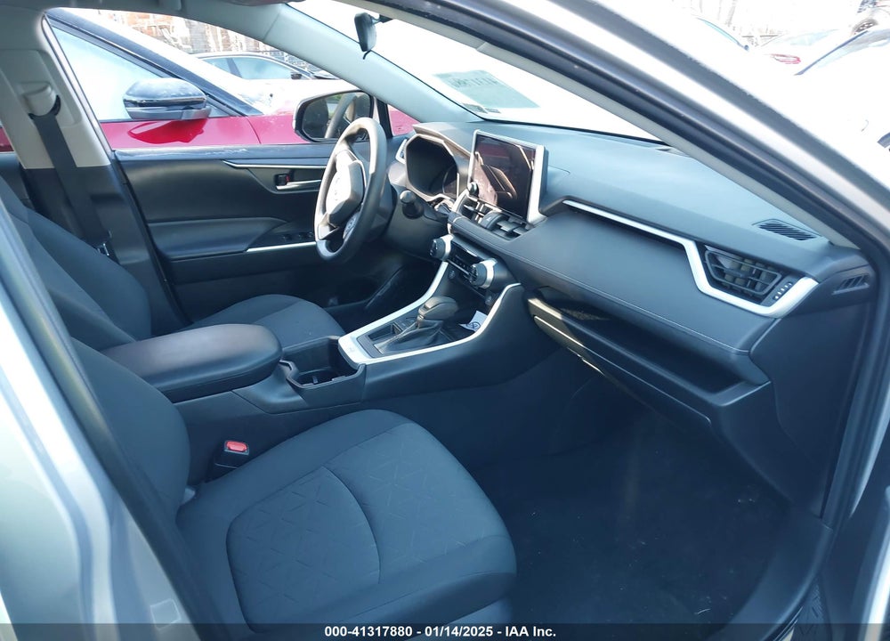2023 TOYOTA RAV4 XLE VIN: 2T3W1RFV0PW286632