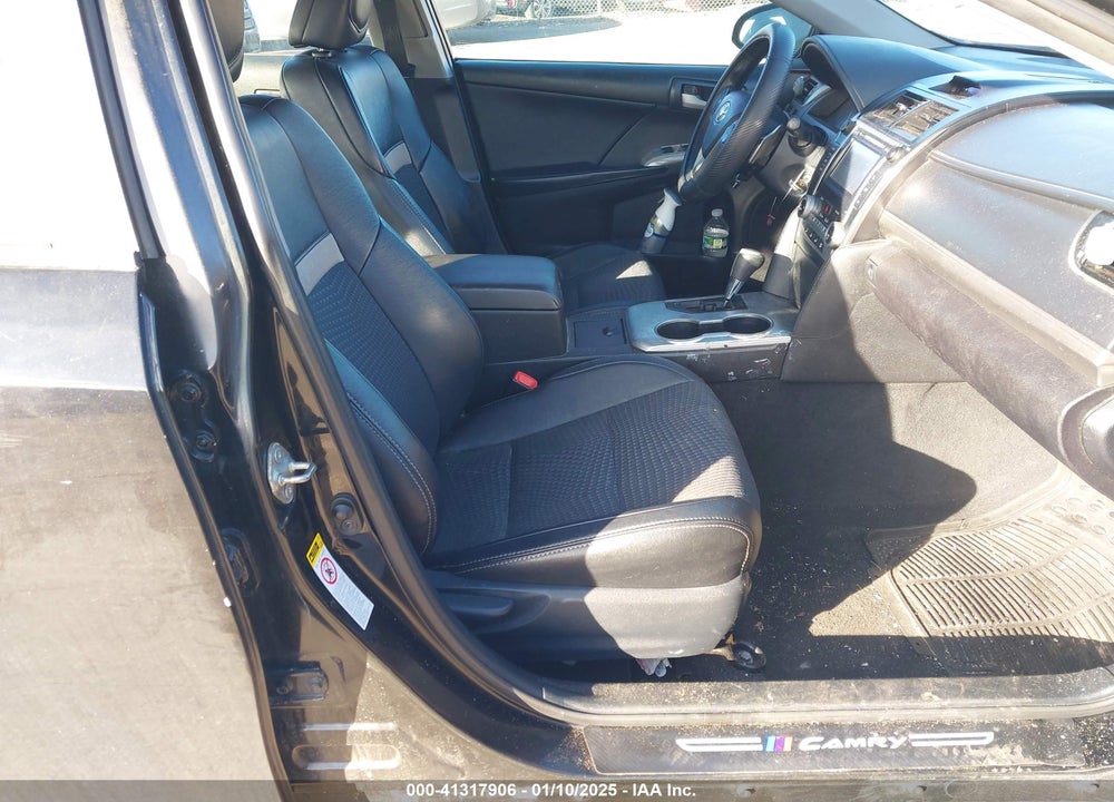 2014 TOYOTA CAMRY SE VIN: 4T1BF1FK4EU752205