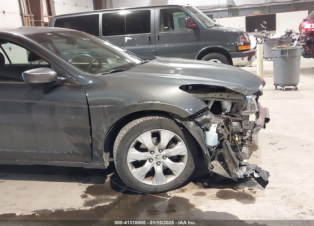 2010 HONDA ACCORD VIN: 1HGCP2F78AA041238