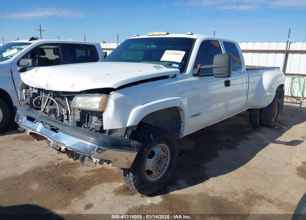 2001 CHEVROLET SILVERADO 3500 LS VIN: 1GCJC39U71F128009