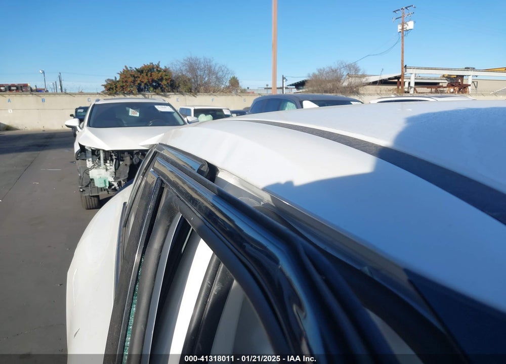 2023 KIA EV6 VIN: KNDC34LB1P5608728