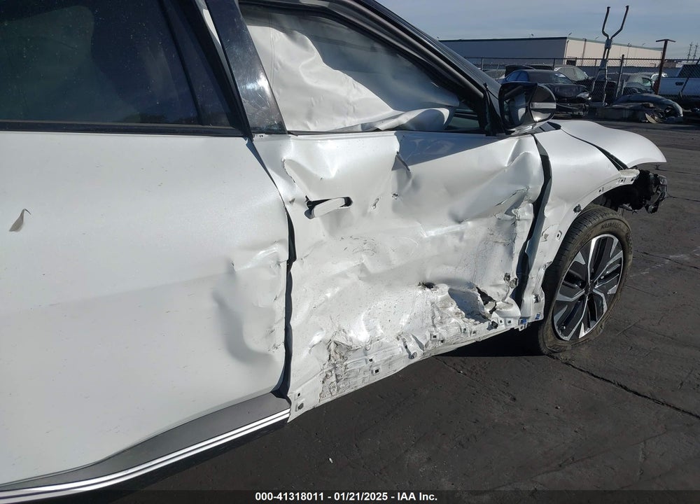 2023 KIA EV6 VIN: KNDC34LB1P5608728