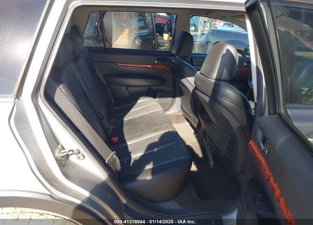 2011 SUBARU OUTBACK 3.6R LIMITED VIN: 4S4BRDLC1B2411535