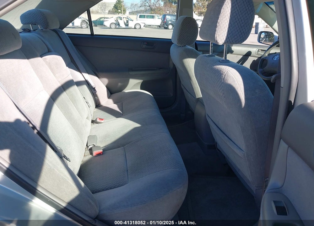 2003 TOYOTA CAMRY LE VIN: 4T1BE32K83U676327