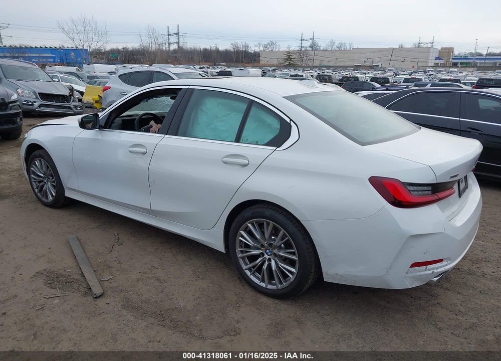 2024 BMW 3 SERIES VIN: 3MW89FF04R8E84855
