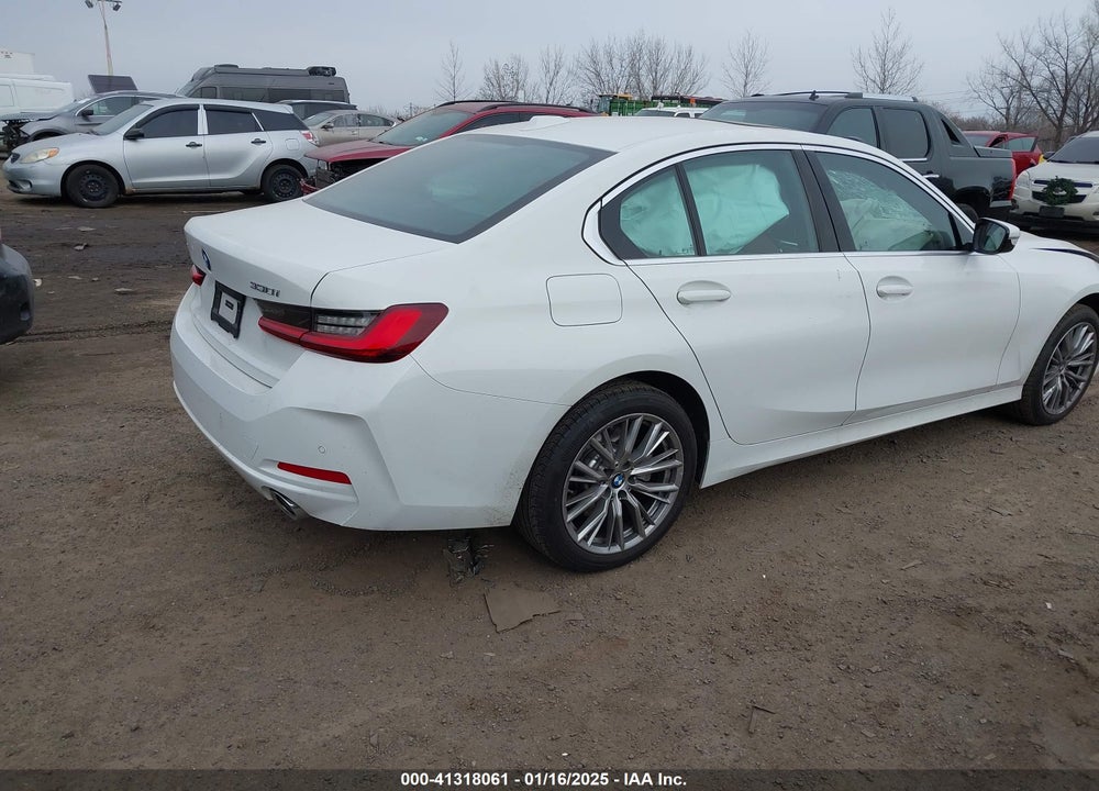 2024 BMW 3 SERIES VIN: 3MW89FF04R8E84855
