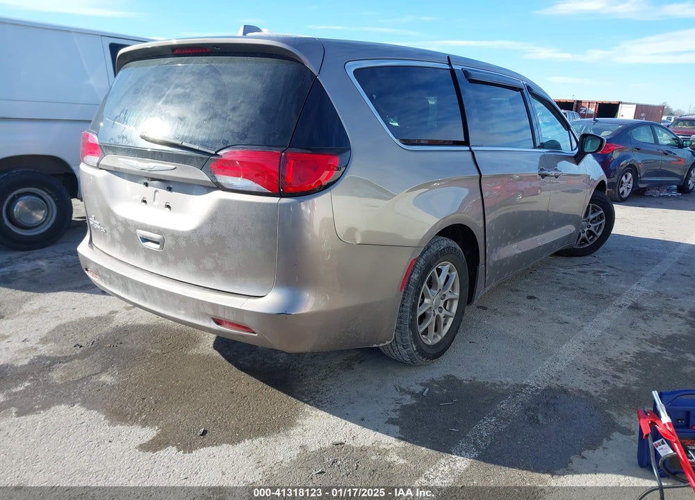 2017 CHRYSLER PACIFICA VIN: 2C4RC1CG4HR708590