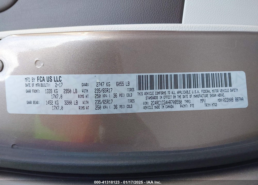 2017 CHRYSLER PACIFICA VIN: 2C4RC1CG4HR708590