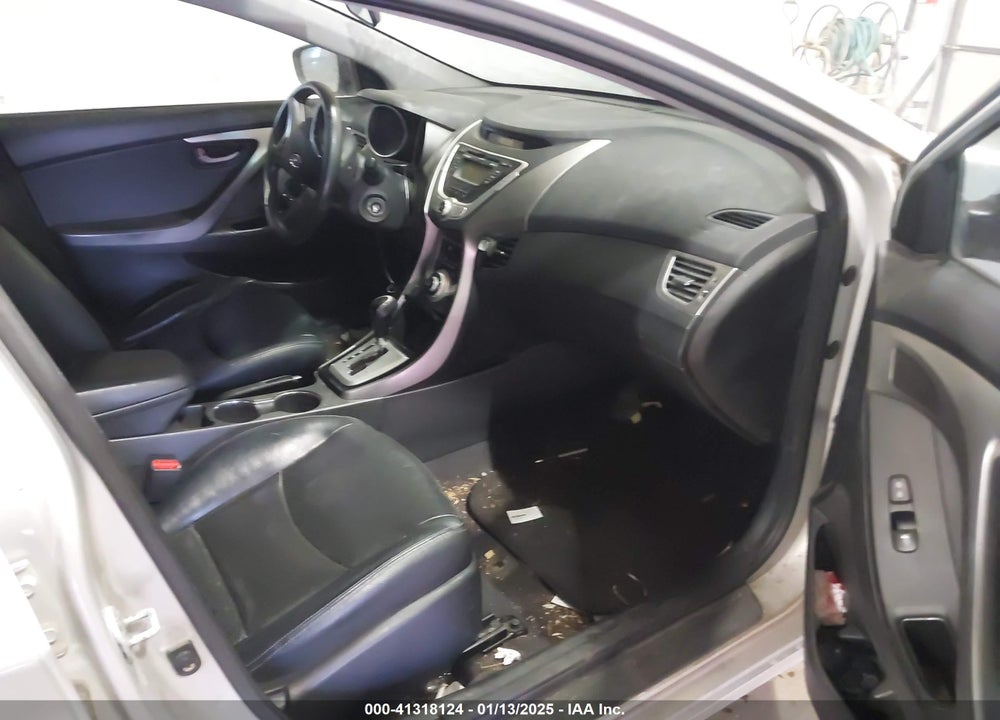 2011 HYUNDAI ELANTRA LIMITED (ULSAN PLANT) VIN: KMHDH4AE9BU147646