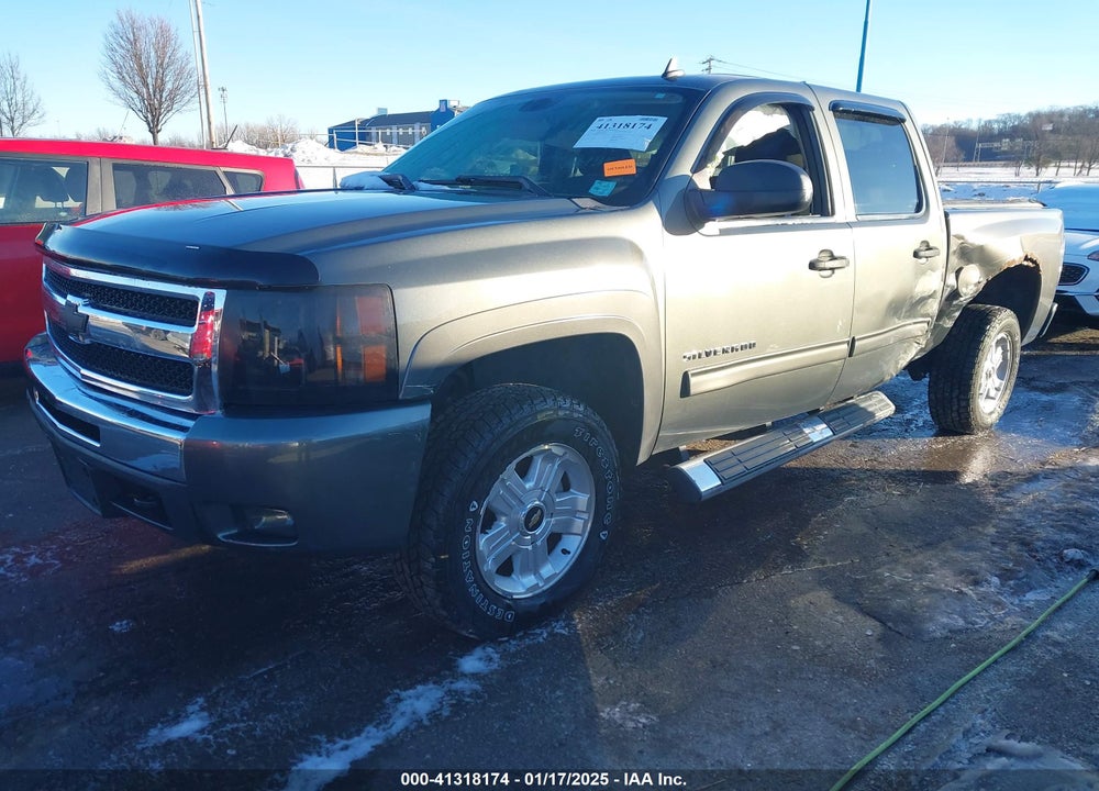 2011 CHEVROLET SILVERADO 1500 LT VIN: 3GCPKSE33BG306390