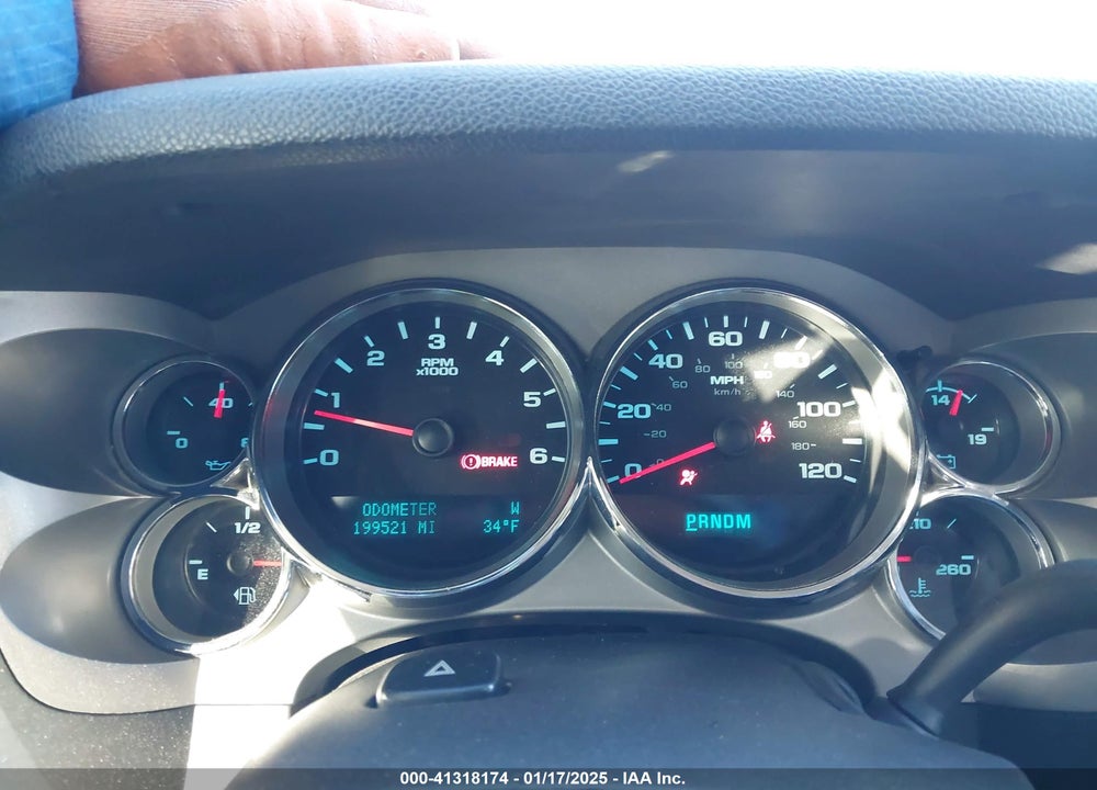 2011 CHEVROLET SILVERADO 1500 LT VIN: 3GCPKSE33BG306390