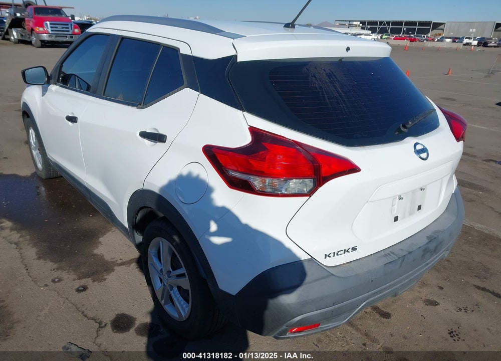 2019 NISSAN KICKS S VIN: 3N1CP5CU4KL554848