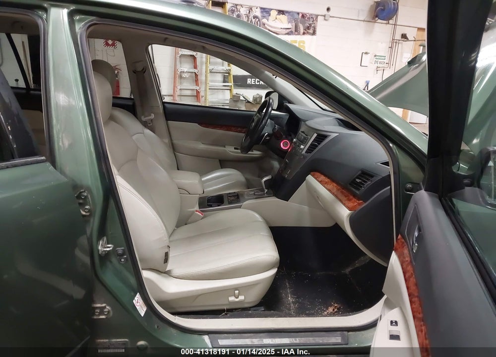 2010 SUBARU OUTBACK 2.5I LIMITED VIN: 4S4BRBKC6A3372097