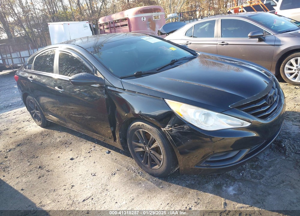 2013 HYUNDAI SONATA GLS VIN: 5NPEB4AC4DH726212