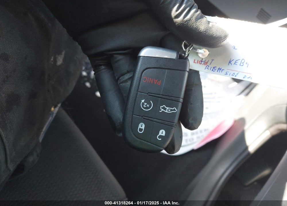 2015 CHRYSLER 200 VIN: 1C3CCCBG3FN525862