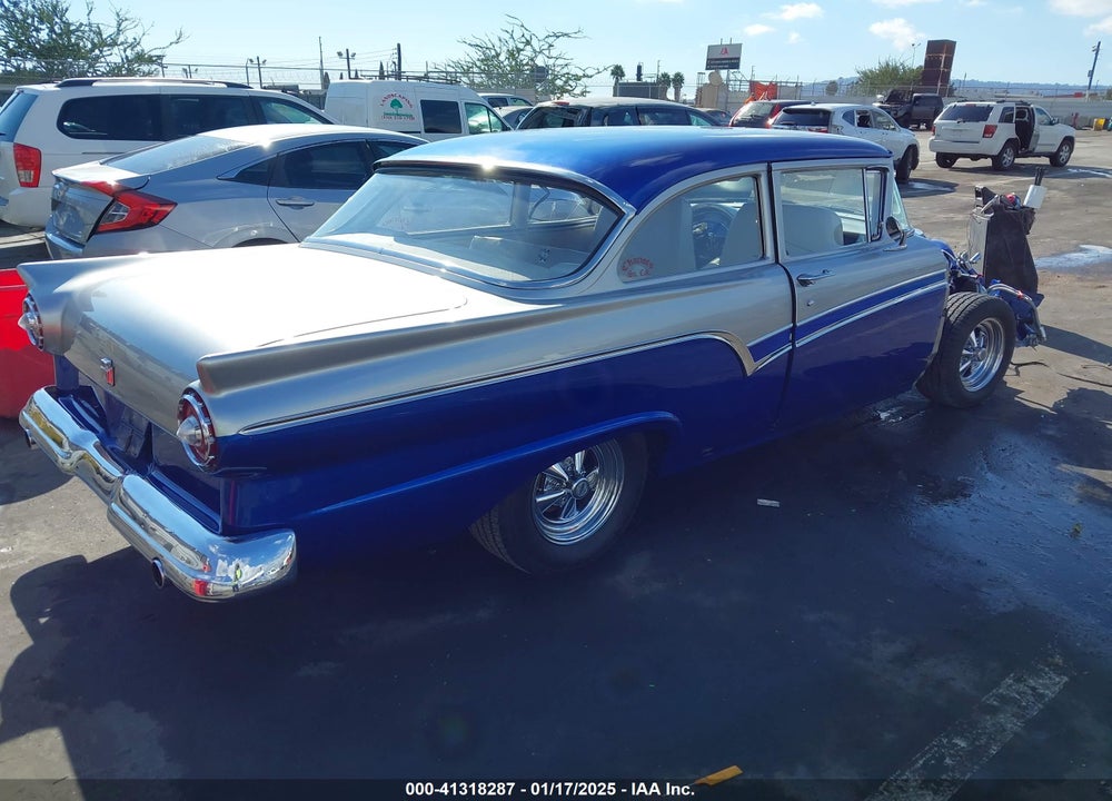 1957 FORD CUSTOM VIN: A7LG200668