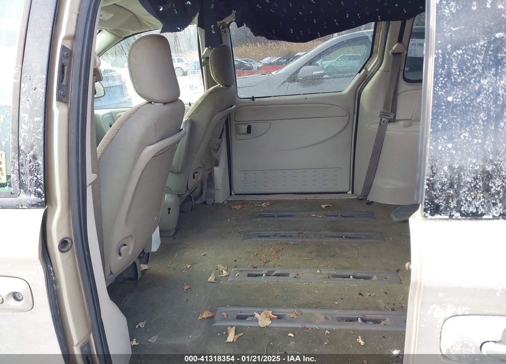 2006 CHRYSLER TOWN & COUNTRY VIN: 1A4GP45R76B748616