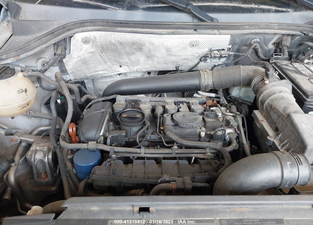 2011 VOLKSWAGEN TIGUAN SEL VIN: WVGBV7AX6BW564620