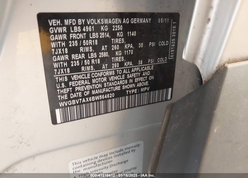 2011 VOLKSWAGEN TIGUAN SEL VIN: WVGBV7AX6BW564620