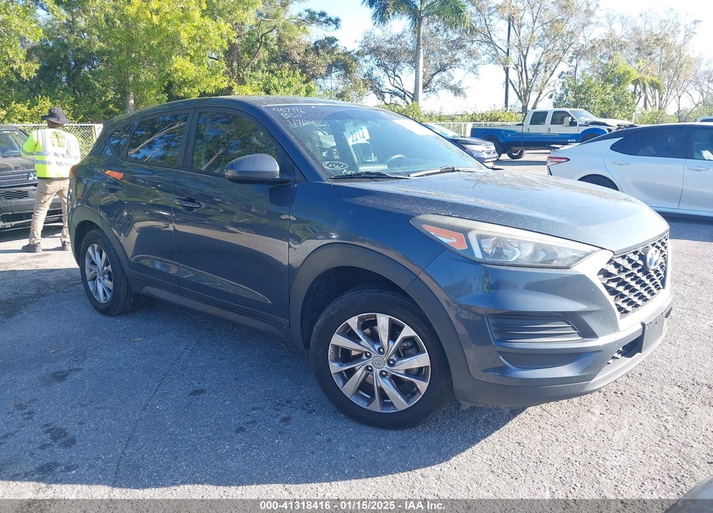 2019 HYUNDAI TUCSON SE VIN: KM8J23A43KU957196