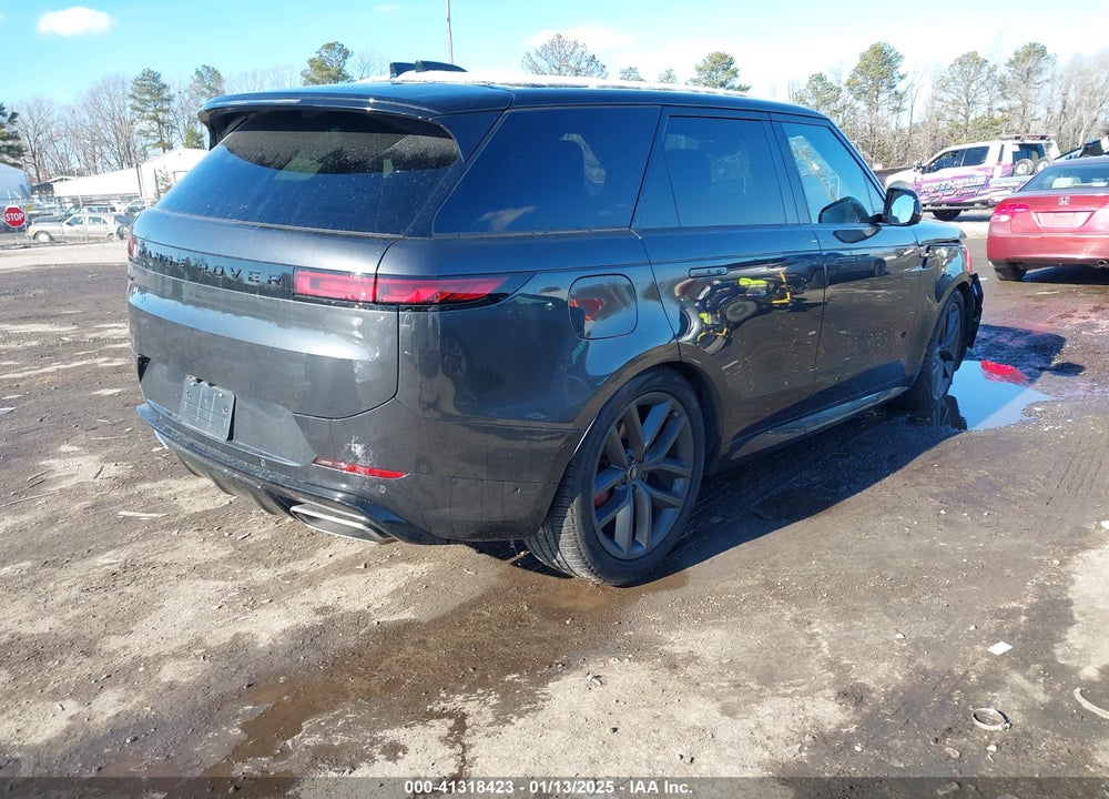 2024 LAND ROVER RANGE ROVER SPORT DYNAMIC SE VIN: SAL1L9FU5RA185835
