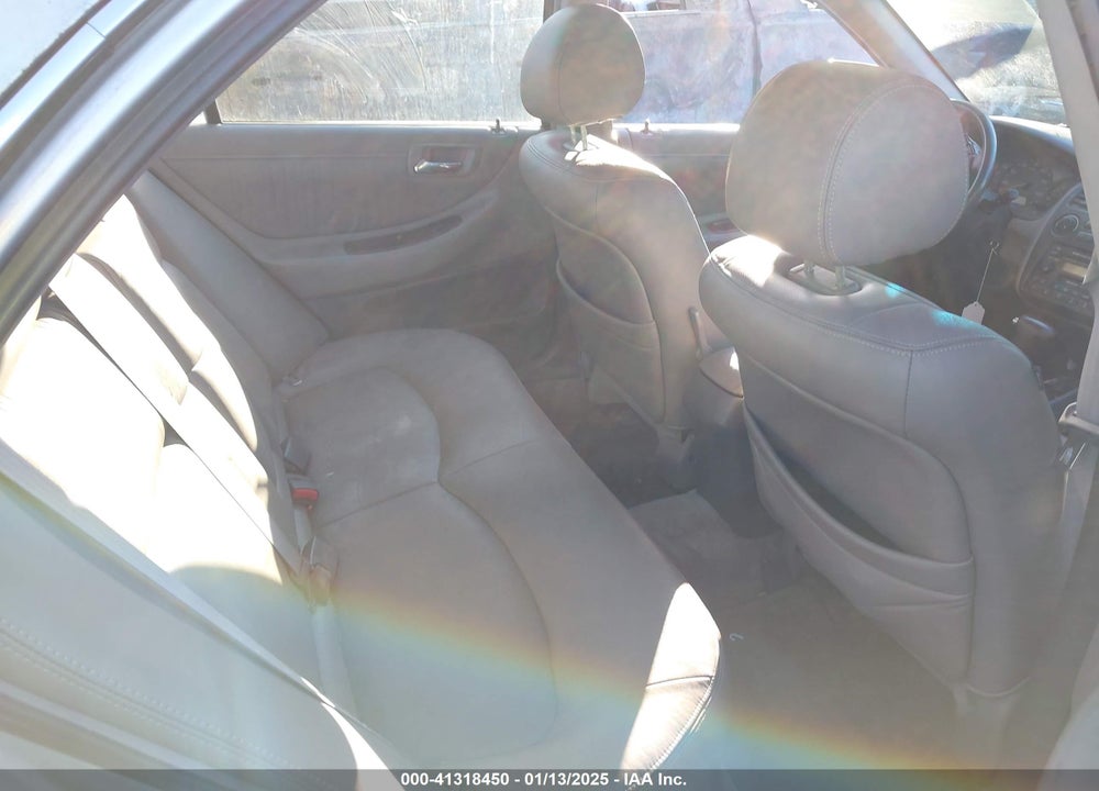2002 HONDA ACCORD 3.0 EX VIN: 1HGCG16522A057185
