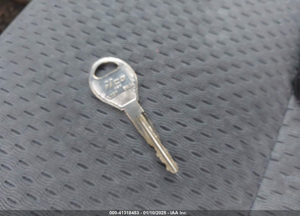 2004 NISSAN XTERRA XE VIN: 5N1ED28Y54C678209
