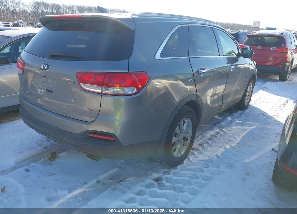 2016 KIA SORENTO 2.4L LX VIN: 5XYPGDA37GG132980