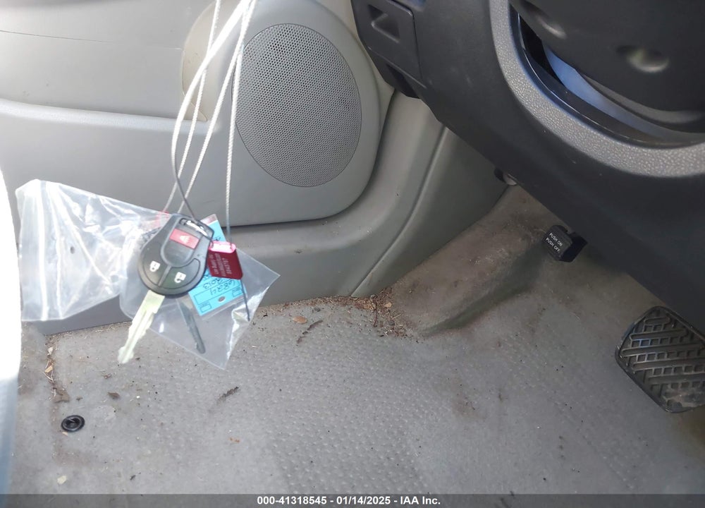 2013 NISSAN ROGUE S VIN: JN8AS5MT1DW513572