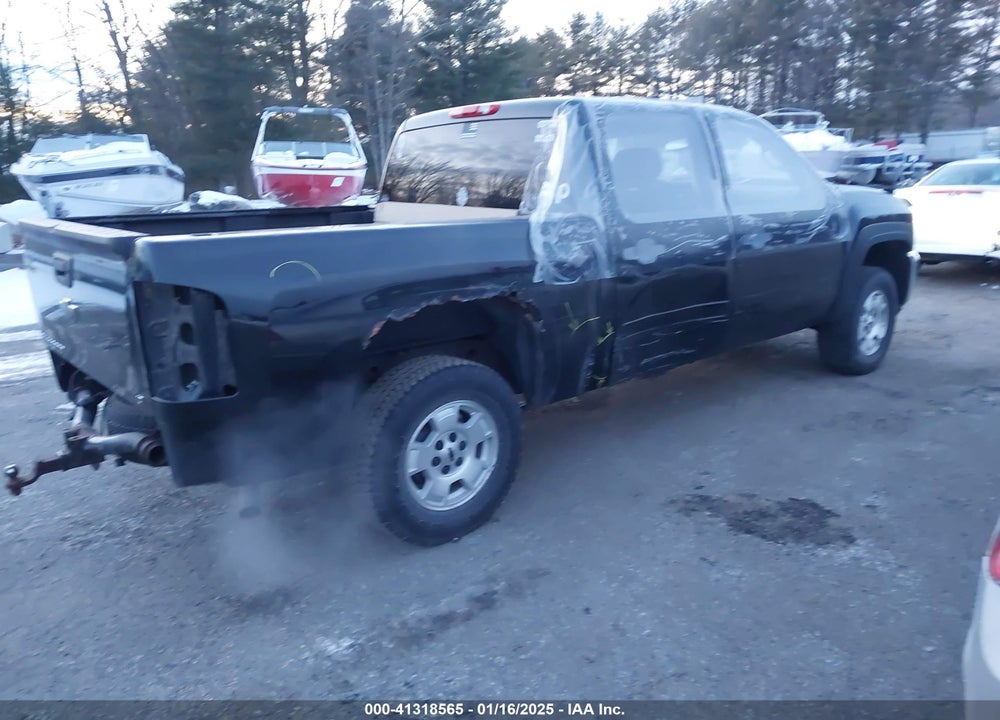 2013 CHEVROLET SILVERADO 1500 LT VIN: 3GCPKSE7XDG155506