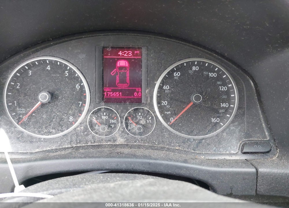 2009 VOLKSWAGEN TIGUAN SE VIN: WVGAV75NX9W528508