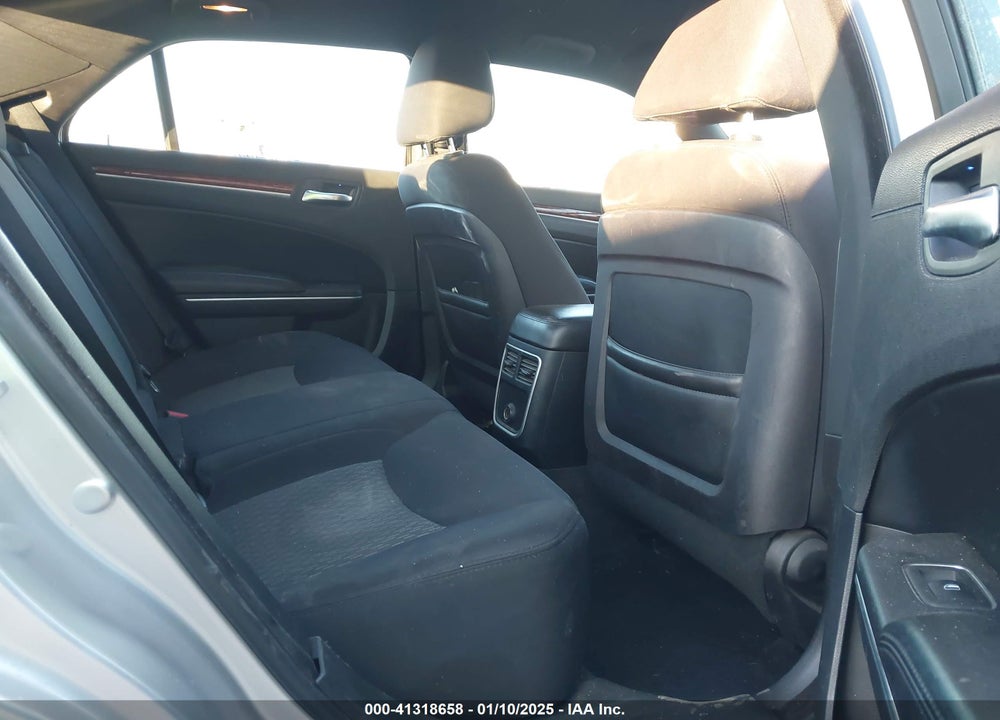 2012 CHRYSLER 300 VIN: 2C3CCAAG8CH312433