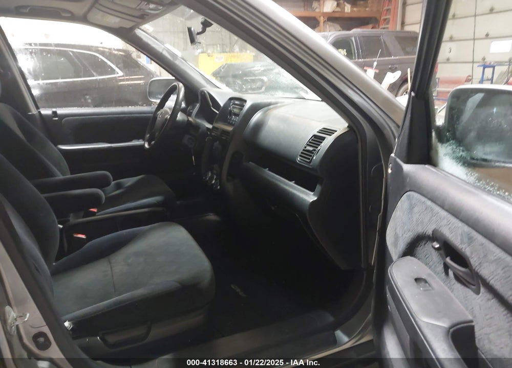 2006 HONDA CR-V EX VIN: JHLRD788X6C015727
