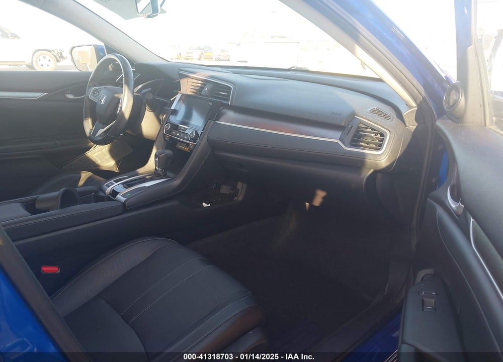 2018 HONDA CIVIC TOURING VIN: 19XFC1F94JE200658