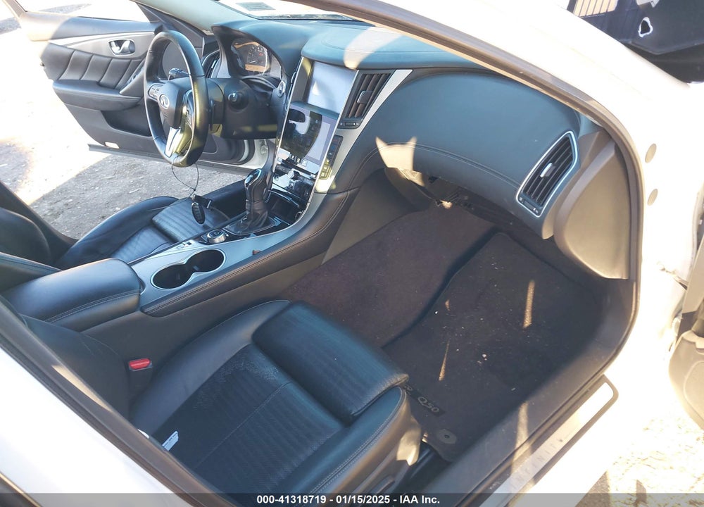 2018 INFINITI Q50 VIN: JN1EV7AR2JM437735