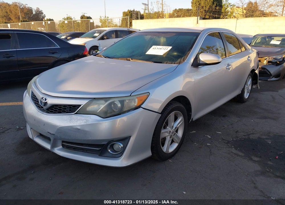 2014 TOYOTA CAMRY SE VIN: 4T1BF1FK0EU824713