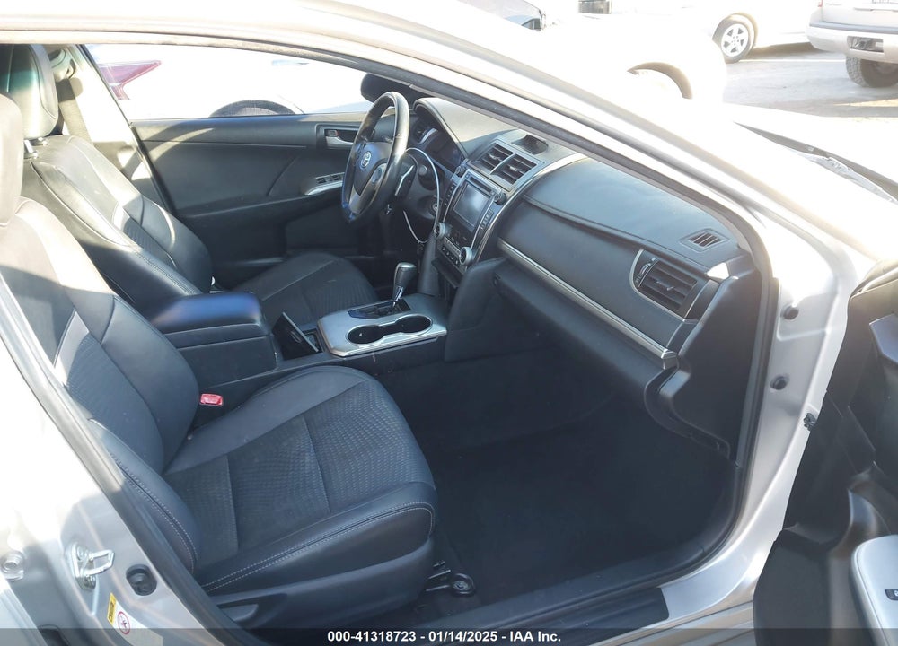 2014 TOYOTA CAMRY SE VIN: 4T1BF1FK0EU824713