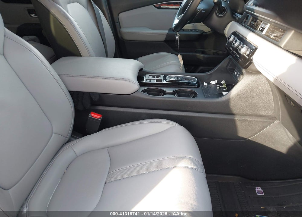 2024 HONDA PILOT EX-L VIN: 5FNYG1H42RB030708