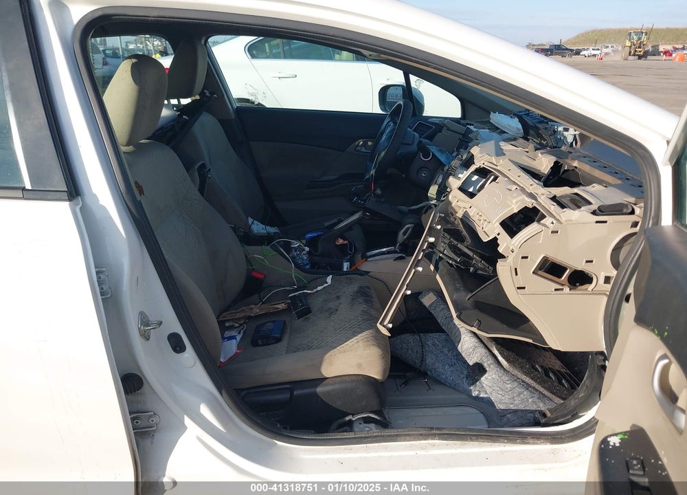 2015 HONDA CIVIC VIN: 19XFB2F50FE205935