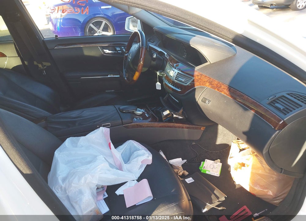 2012 MERCEDES-BENZ S 550 VIN: WDDNG7DB2CA471013