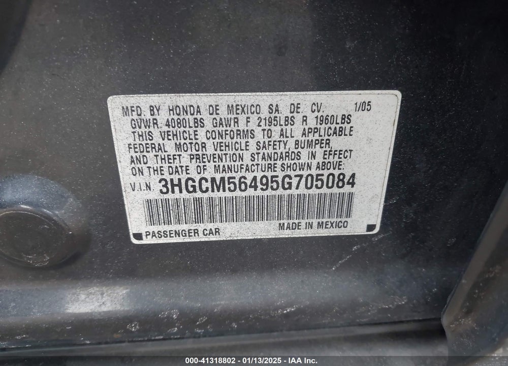 2005 HONDA ACCORD 2.4 LX VIN: 3HGCM56495G705084
