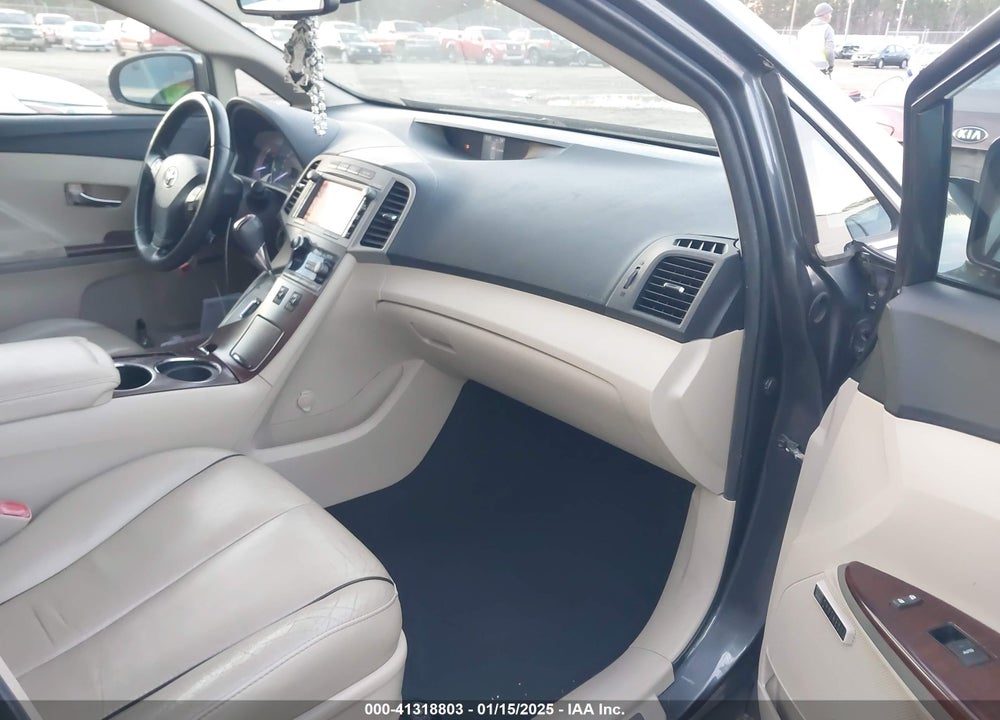 2011 TOYOTA VENZA VIN: 4T3ZA3BB9BU054111