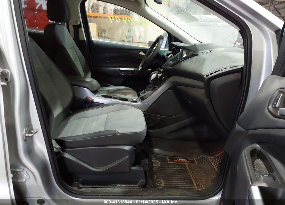 2016 FORD ESCAPE SE VIN: 1FMCU9GX3GUA65559